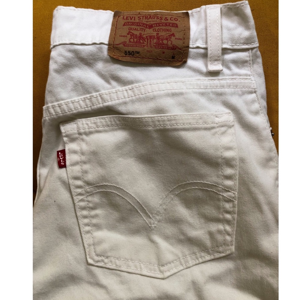 Levi’s 550 women’s jeans